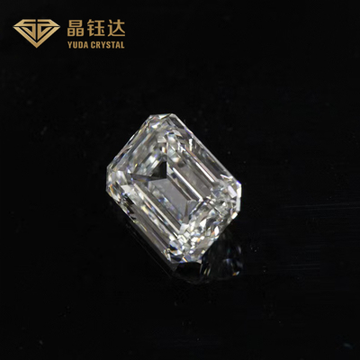 Doskonały szmaragdowy fantazyjny kształt CVD Lab stworzył diament polerowany na pierścionki