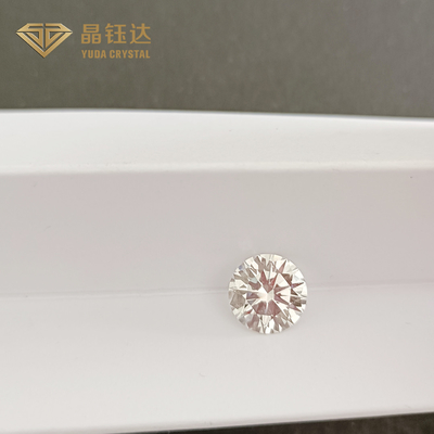 Diamenty w laboratorium do produkcji biżuterii diamentowej